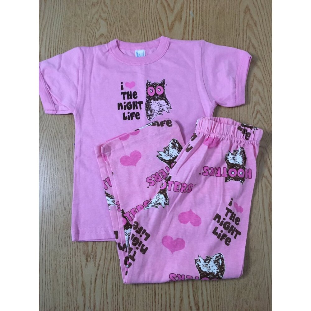 Free with Bundle New Girls 2Pc Hooters Pajama Set T-shirt & Pants Pink Small 2T